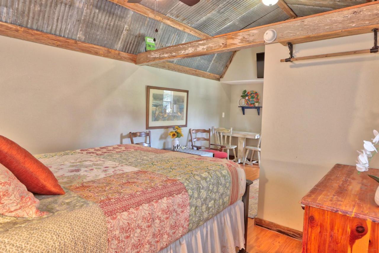 Sunflower Ridge Bungalow วิมเบอร์ลีย์ ภายนอก รูปภาพ